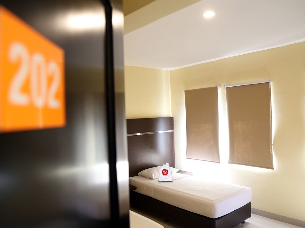 Hotel Nida Town Square Makassar