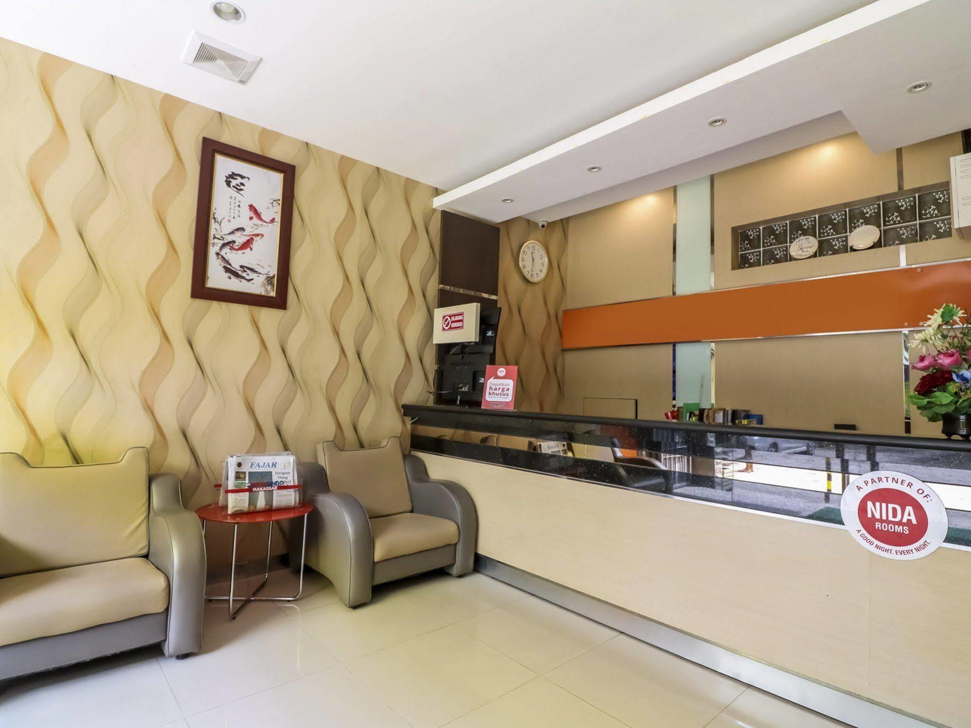 Nida Town Square Hotel